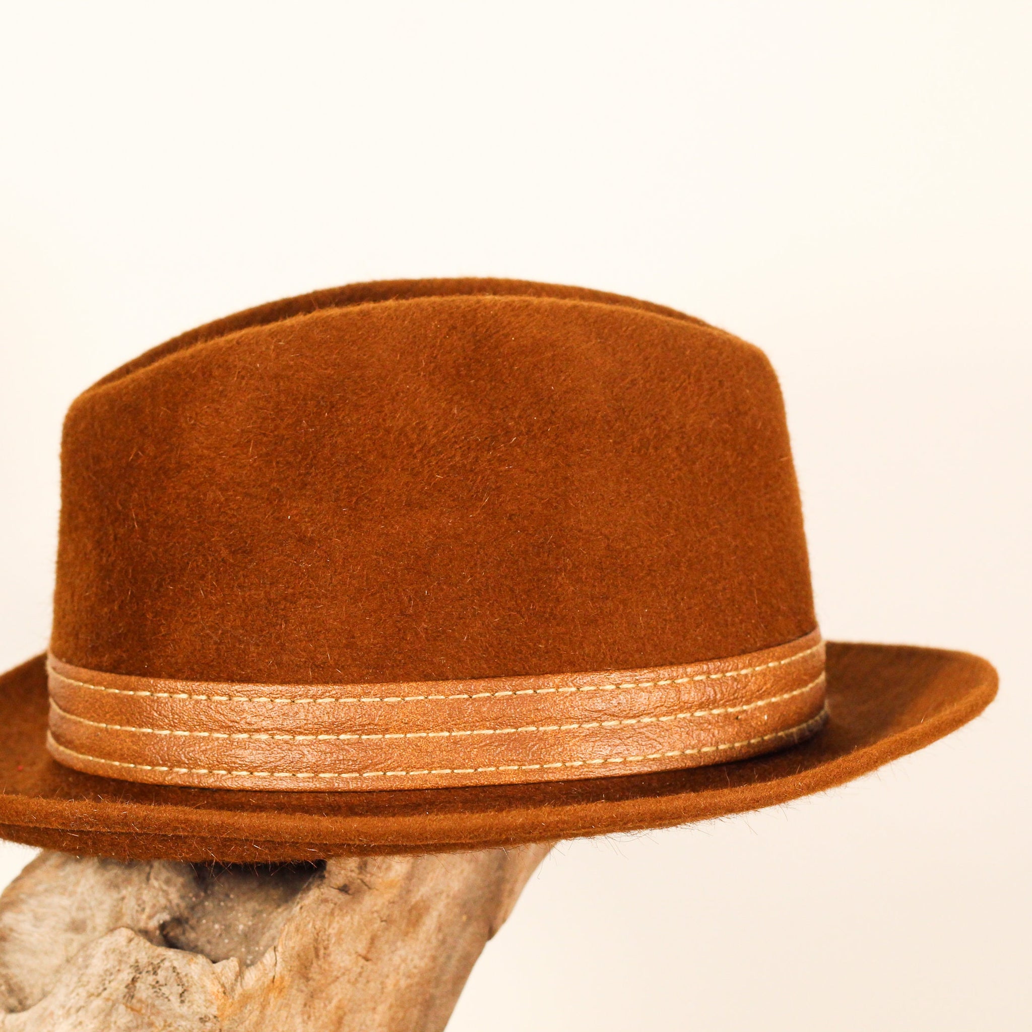 Vintage 1940s Portis Beaver good Blend Fedora.